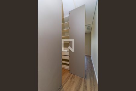 Apartamento à venda com 173m², 3 quartos e 3 vagas Apartamento à venda com 173m², 3 quartos e 3 vagasSuíte Principal - Closet