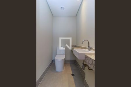 Apartamento à venda com 173m², 3 quartos e 3 vagas Apartamento à venda com 173m², 3 quartos e 3 vagasLavabo
