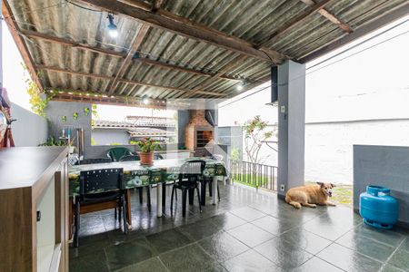 Casa à venda com 130m², 2 quartos e 3 vagasLavandria/Churrasqueira