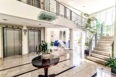 Apartamento para alugar com 34m², 1 quarto e 1 vagaHall de entrada