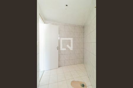 Banheiro da Suíte de apartamento para alugar com 1 quarto, 84m² em Medianeira, Porto Alegre