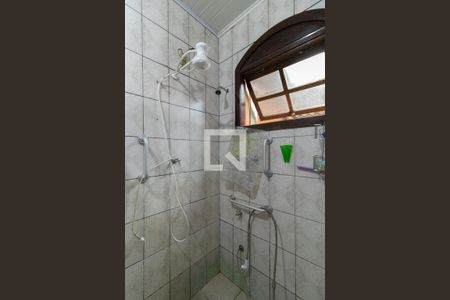 Casa à venda com 390m², 2 quartos e 3 vagas Casa à venda com 390m², 2 quartos e 3 vagasBanheiro