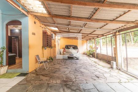 Casa à venda com 390m², 2 quartos e 3 vagas Casa à venda com 390m², 2 quartos e 3 vagasFachada