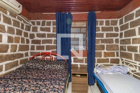 Casa à venda com 390m², 2 quartos e 3 vagas Casa à venda com 390m², 2 quartos e 3 vagasQuarto 2