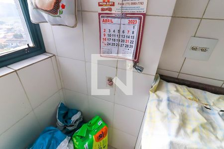 Apartamento para alugar com 70m², 3 quartos e 1 vagaÁrea de Serviço