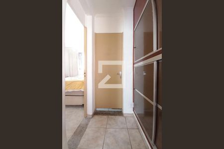 Corredor  de apartamento para alugar com 2 quartos, 51m² em Parque Residencial Vila União, Campinas
