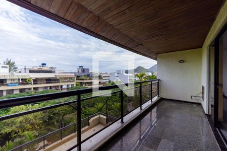 Apartamento para alugar com 350m², 4 quartos e 2 vagasVaranda Suíte 1