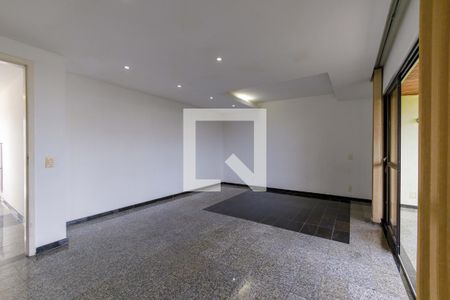 Apartamento para alugar com 350m², 4 quartos e 2 vagasSuíte 1