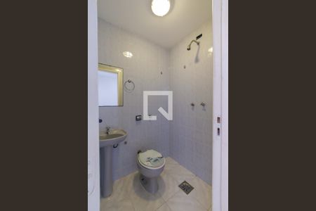 Apartamento para alugar com 350m², 4 quartos e 2 vagasBanheiro de Serviço