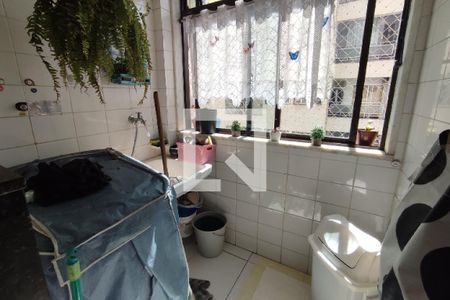 Apartamento à venda com 81m², 3 quartos e 1 vagaÁrea de Serviço