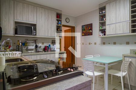 Casa à venda com 400m², 3 quartos e 4 vagasCozinha