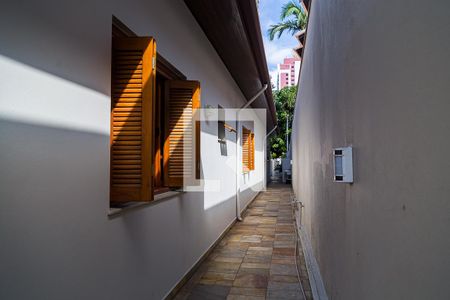 Casa à venda com 400m², 3 quartos e 4 vagasCorredor 2
