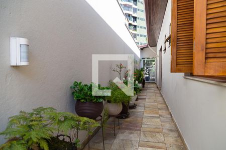Casa à venda com 400m², 3 quartos e 4 vagasCorredor