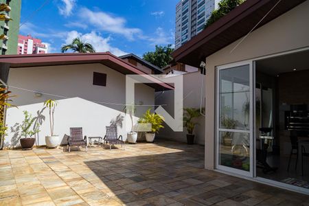 Casa à venda com 400m², 3 quartos e 4 vagasQuintal