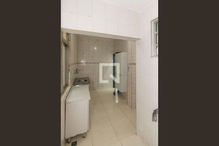 Apartamento à venda com 70m², 2 quartos e 1 vagaÁrea de Serviço