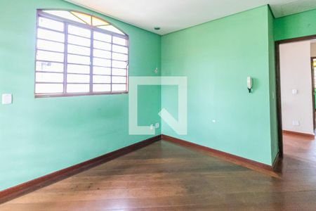Suíte 3 de casa para alugar com 4 quartos, 196m² em Rio Branco, Belo Horizonte