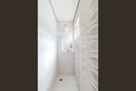 Casa para alugar com 196m², 4 quartos e 5 vagas Casa para alugar com 196m², 4 quartos e 5 vagasBanheiro Social