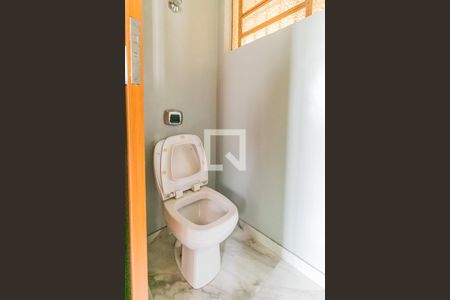 Lavabo de casa para alugar com 4 quartos, 196m² em Rio Branco, Belo Horizonte