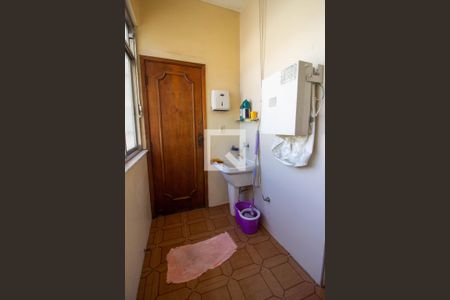 Apartamento para alugar com 110m², 3 quartos e 1 vagaÁrea de Serviço