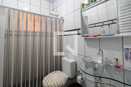 Casa à venda com 120m², 3 quartos e 2 vagas Casa à venda com 120m², 3 quartos e 2 vagasBanheiro