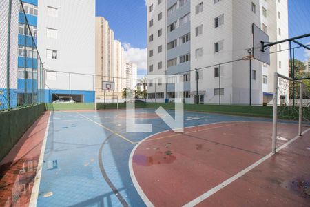 Apartamento para alugar com 76m², 3 quartos e 1 vagaÁrea Comum - Quadra