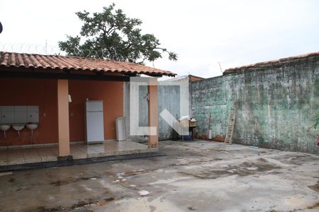 Casa para alugar com 360m², 3 quartos e 4 vagasQuintal