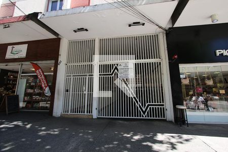 Apartamento para alugar com 60m², 2 quartos e sem vagaFachada