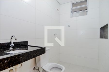 Banheiro de casa para alugar com 1 quarto, 40m² em Jardim Rosa de Franca, Guarulhos