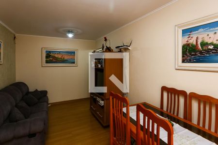 Sala  de apartamento à venda com 2 quartos, 58m² em Chácara Agrindus, Taboão da Serra