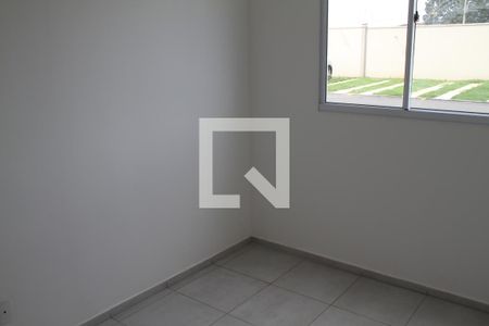 Quarto 1 de apartamento para alugar com 2 quartos, 42m² em Setor Faicalville, Goiânia
