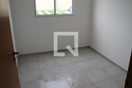Quarto 1 de apartamento para alugar com 2 quartos, 42m² em Setor Faicalville, Goiânia