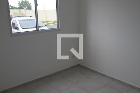 Quarto 2 de apartamento para alugar com 2 quartos, 42m² em Setor Faicalville, Goiânia
