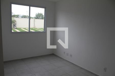 Sala de apartamento para alugar com 2 quartos, 42m² em Setor Faicalville, Goiânia