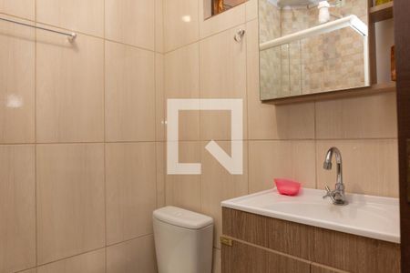 Casa à venda com 160m², 4 quartos e 2 vagas Casa à venda com 160m², 4 quartos e 2 vagasBanheiro 2