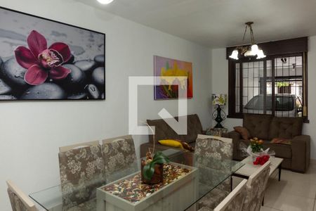 Sala de casa à venda com 4 quartos, 160m² em Protásio Alves, Porto Alegre