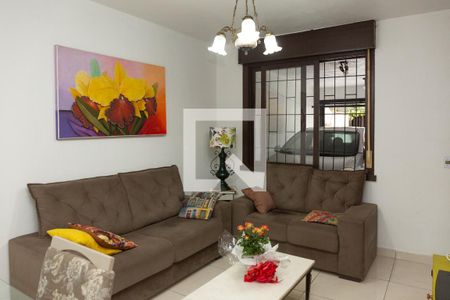 Sala de casa à venda com 4 quartos, 160m² em Protásio Alves, Porto Alegre