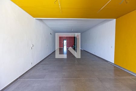 Casa para alugar com 220m², 2 quartos e sem vagaSala