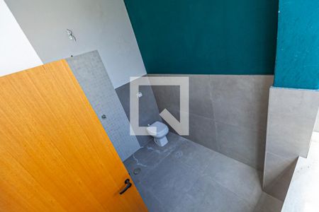 Casa para alugar com 220m², 2 quartos e sem vagaBanheiro corredor