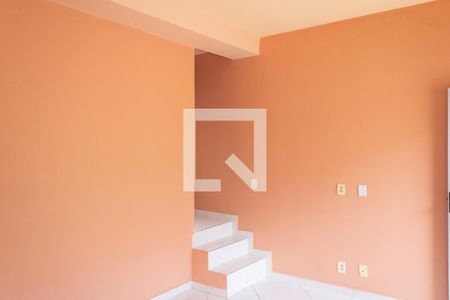 Sala de casa para alugar com 2 quartos, 85m² em Campo Grande, Rio de Janeiro