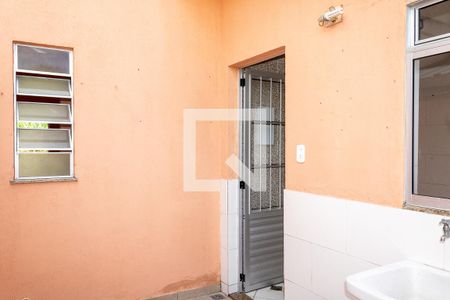 Casa para alugar com 85m², 2 quartos e 2 vagas Casa para alugar com 85m², 2 quartos e 2 vagasÁrea de Serviço