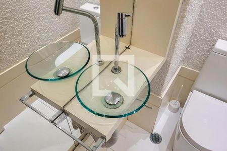 Lavabo de apartamento para alugar com 2 quartos, 107m² em Vila Lusitania, São Bernardo do Campo