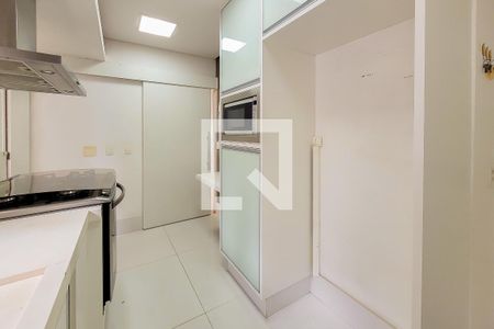 Cozinha de apartamento para alugar com 2 quartos, 107m² em Vila Lusitania, São Bernardo do Campo