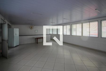 Apartamento à venda com 65m², 2 quartos e 1 vaga Apartamento à venda com 65m², 2 quartos e 1 vagaÁrea comum - Salão de festas