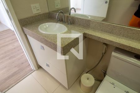 Banheiro de apartamento para alugar com 1 quarto, 51m² em Vila Gertrudes, São Paulo