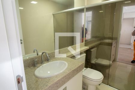 Banheiro de apartamento para alugar com 1 quarto, 51m² em Vila Gertrudes, São Paulo