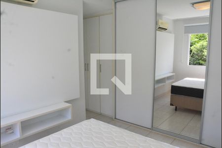 Apartamento para alugar com 80m², 2 quartos e 2 vagasQuarto 2 com banheiro