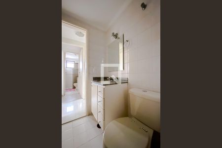 Apartamento para alugar com 75m², 2 quartos e 2 vagasBanheiro