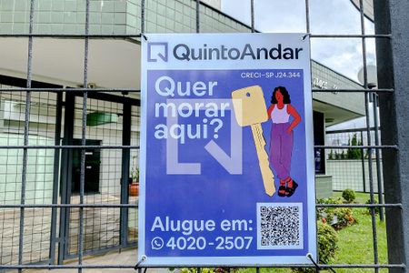 Apartamento para alugar com 75m², 2 quartos e 2 vagasFachada