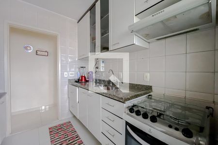 Apartamento para alugar com 75m², 2 quartos e 2 vagasCozinha