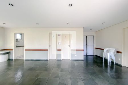 Apartamento para alugar com 75m², 2 quartos e 2 vagasÁrea comum - Salão de festas